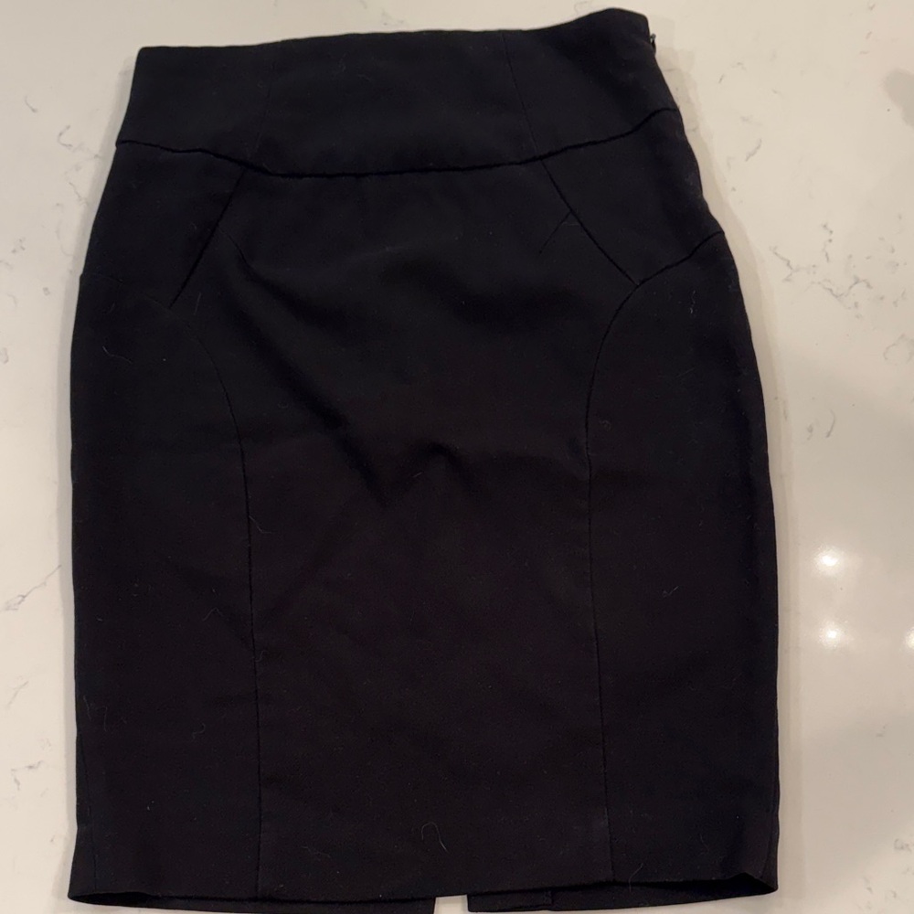 Zara Classic Black Pencil Skirt